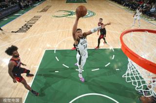 于一身的球 于一身的球