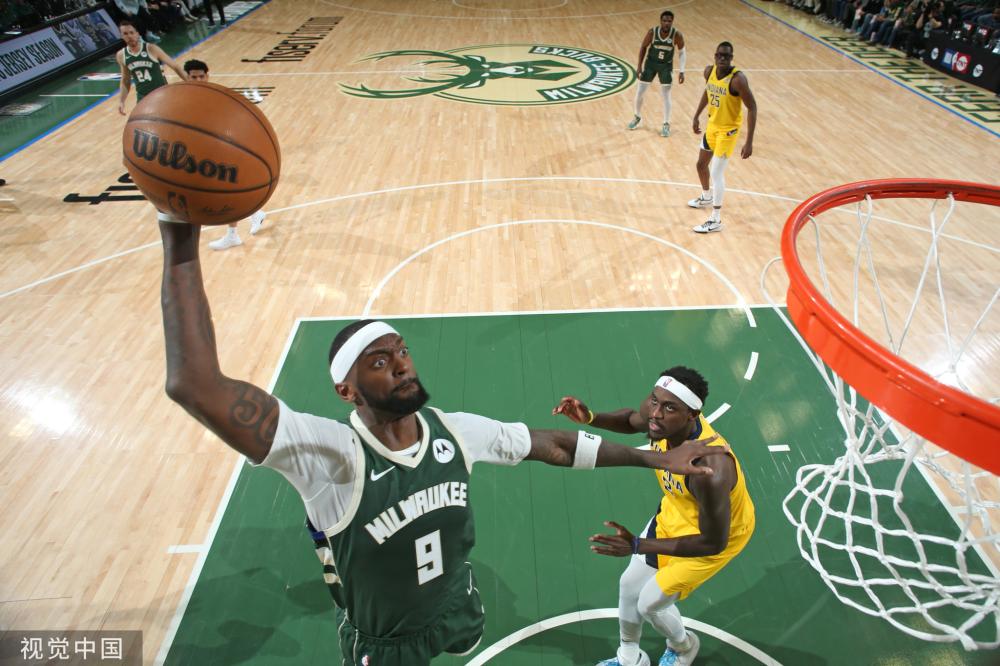 球员通过参 球员通过参