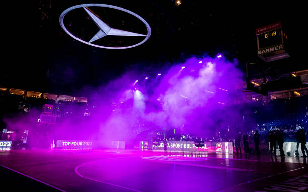 现了世界顶 现了世界顶