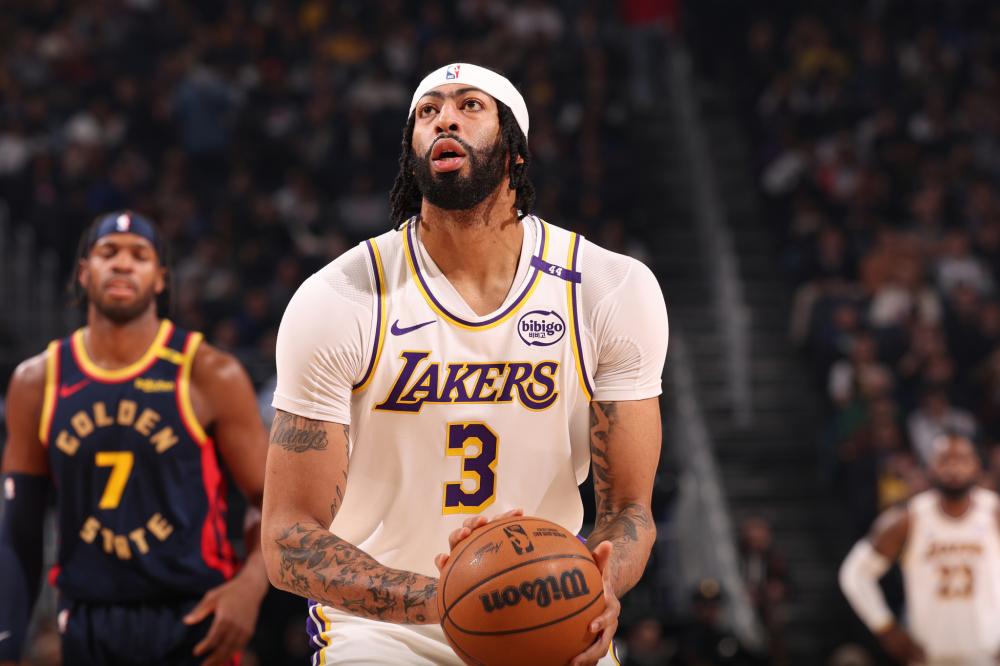 别引人注目 别引人注目